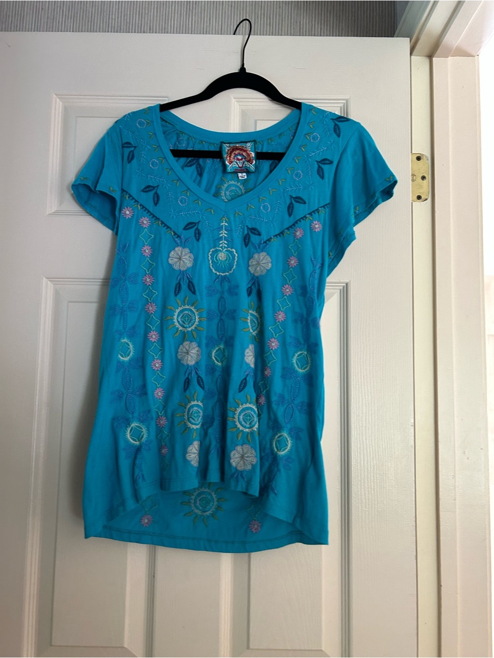 Johnny Was Turquoise Embroidered V-Neck Flutter Sleeve Tee - Picture 3 of 6